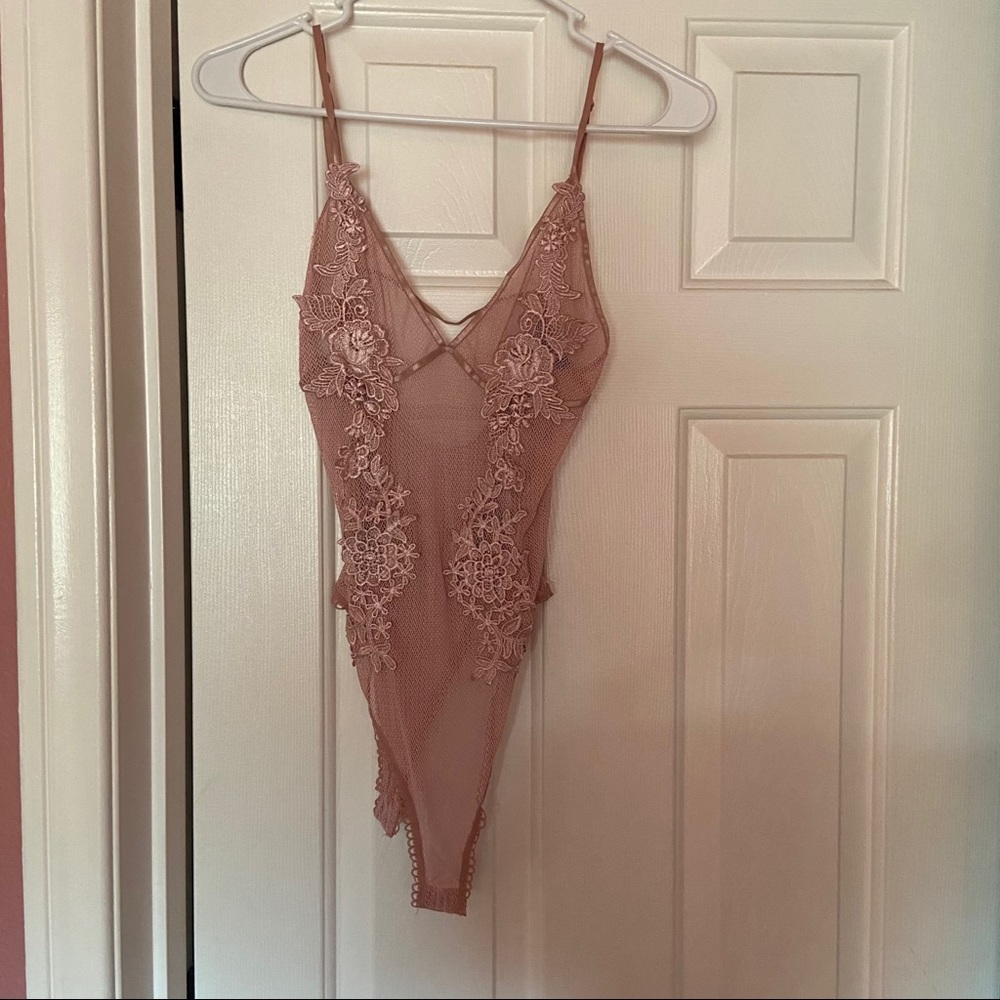 NWOT Pink Lace Bodysuit